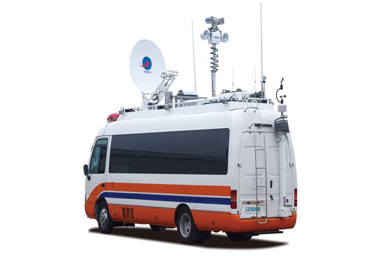 东风153泡沫消防车价格东风消防车保举沉汽豪沃T5G8吨水罐消防车实拍图几多钱一辆-品量包管采用时离地不